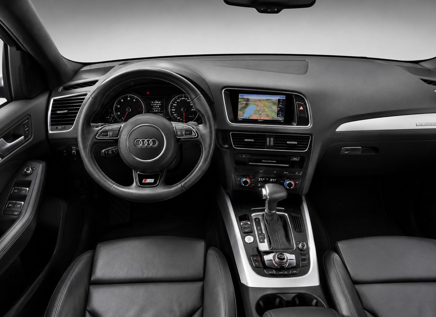 AUDI Q5 3.0 TFSI quattro tiptronic