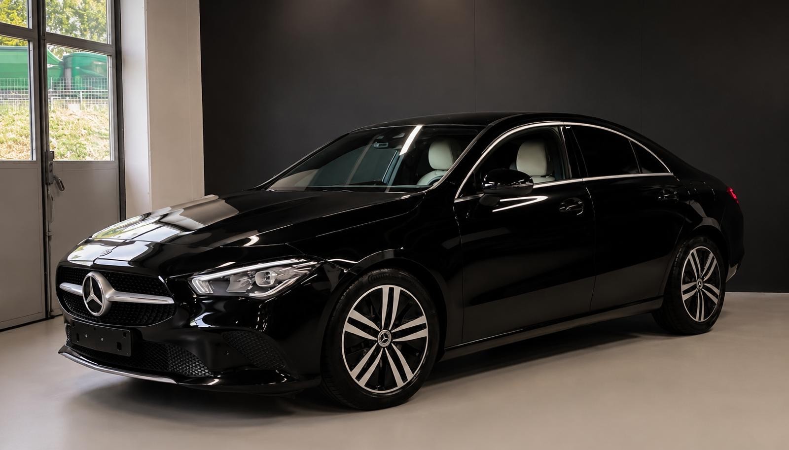 MERCEDES-BENZ CLA 200 | Apple CarPlay | Digital Cockpit | Luxus Interieur