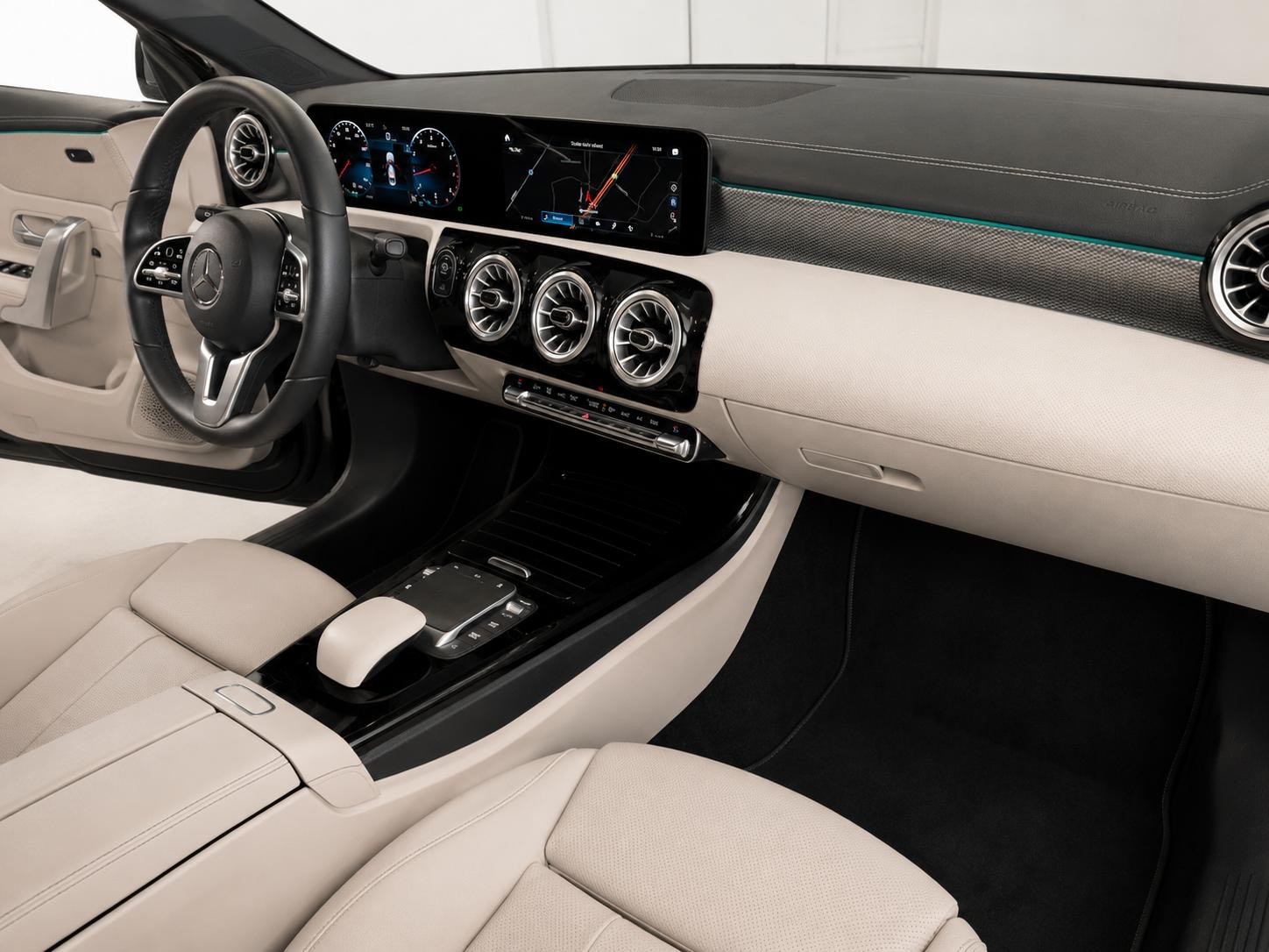 MERCEDES-BENZ CLA 200 | Apple CarPlay | Digital Cockpit | Luxus Interieur