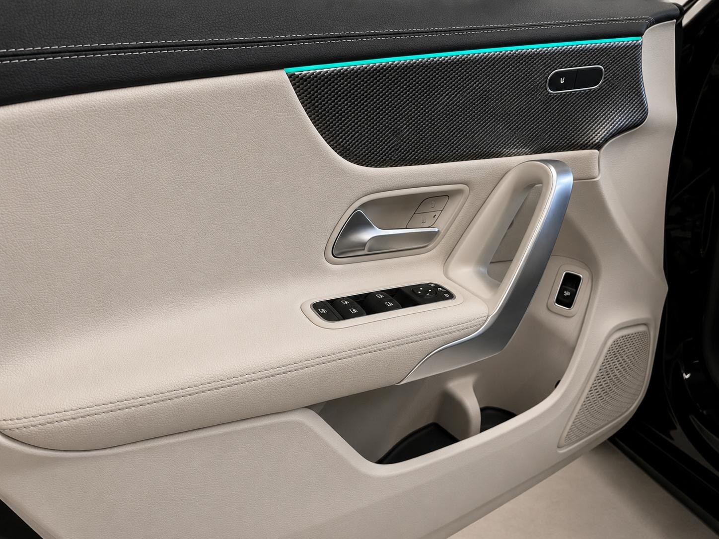 MERCEDES-BENZ CLA 200 | Apple CarPlay | Digital Cockpit | Luxus Interieur