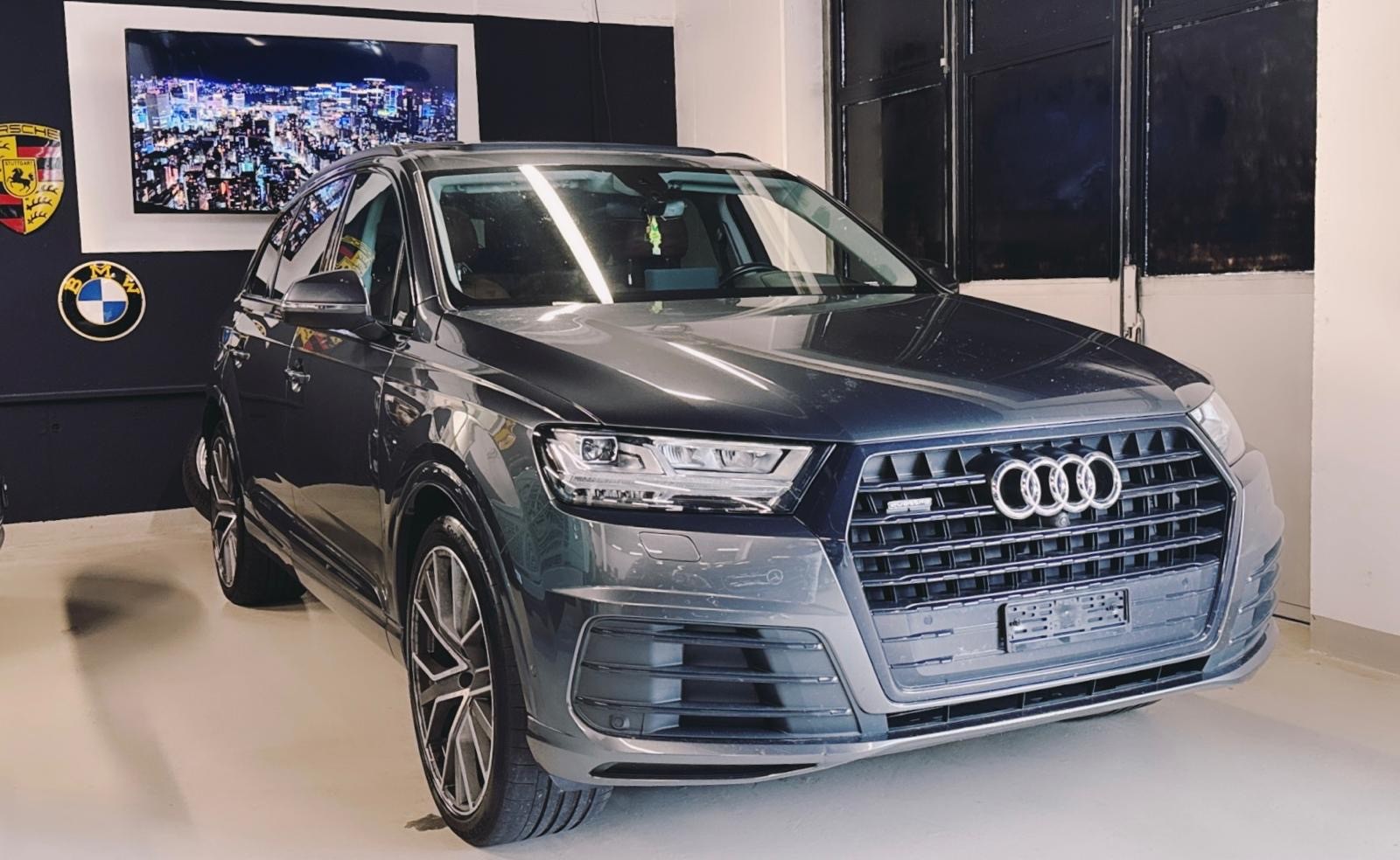 AUDI Q7 3.0 TDI ultra quattro tiptronic