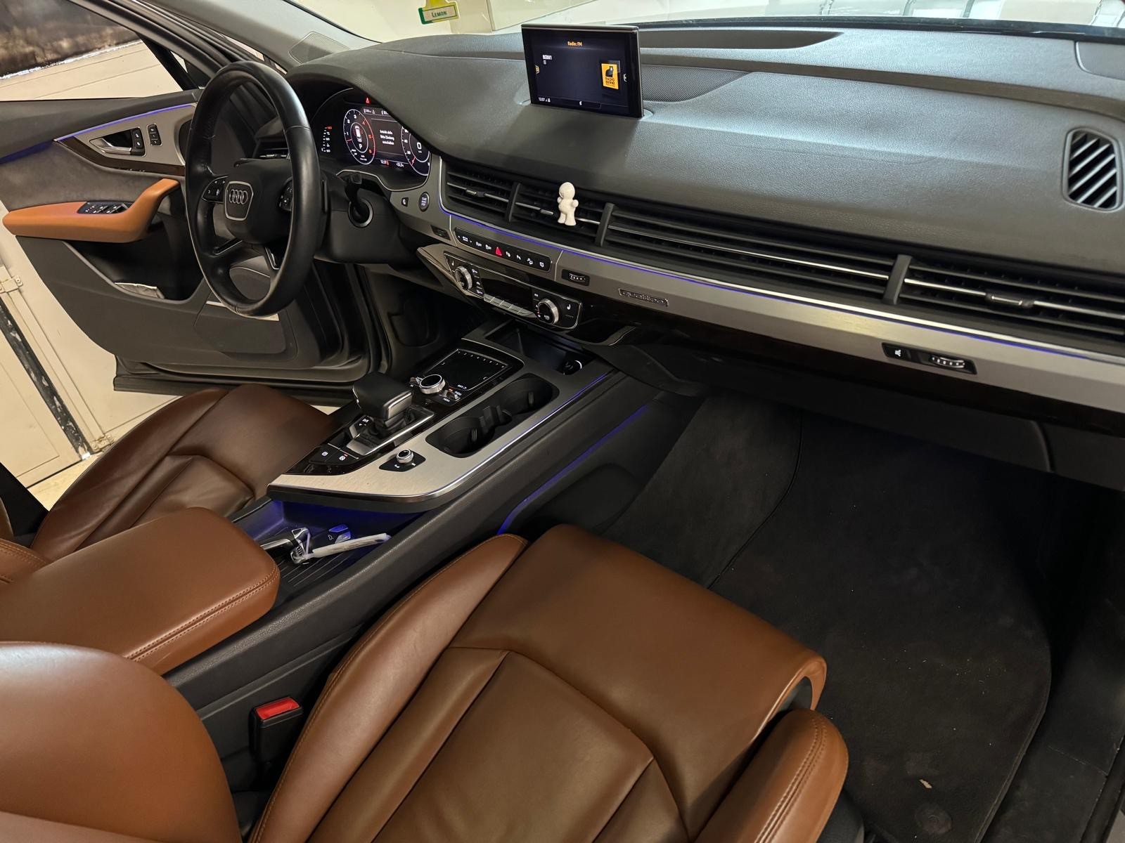 AUDI Q7 3.0 TDI ultra quattro tiptronic