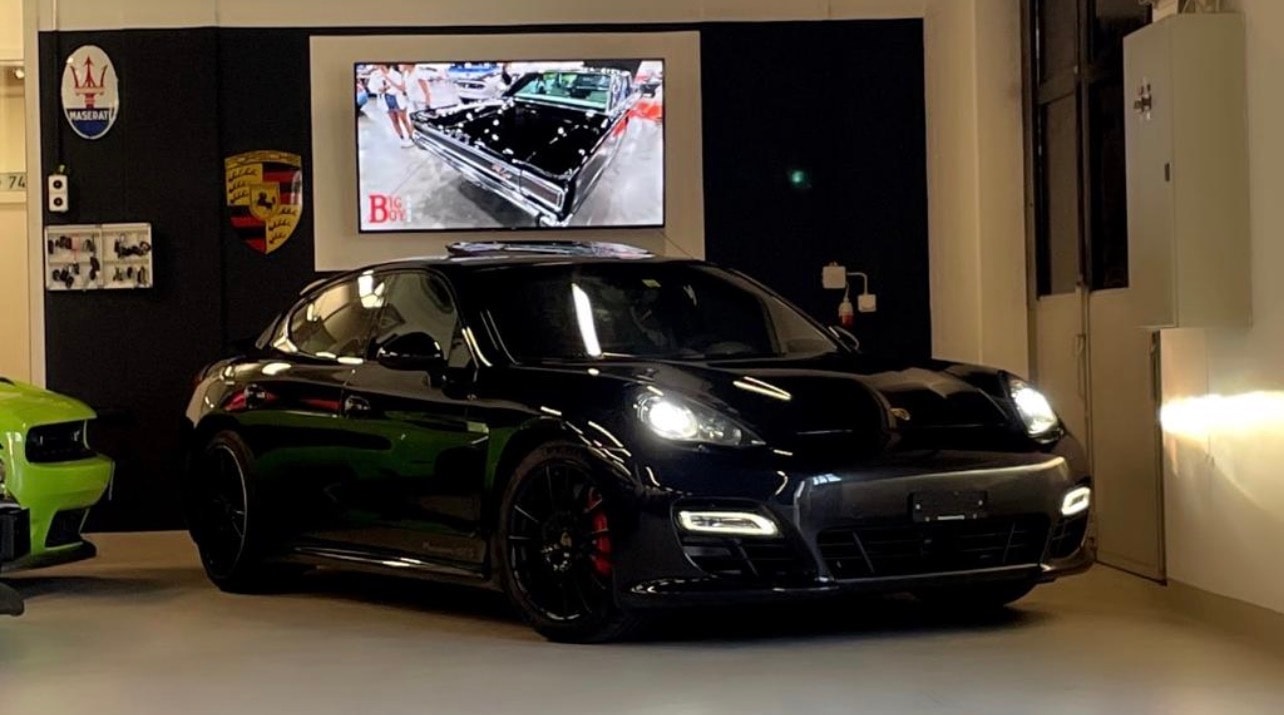 PORSCHE Panamera GTS 4.8 PDK