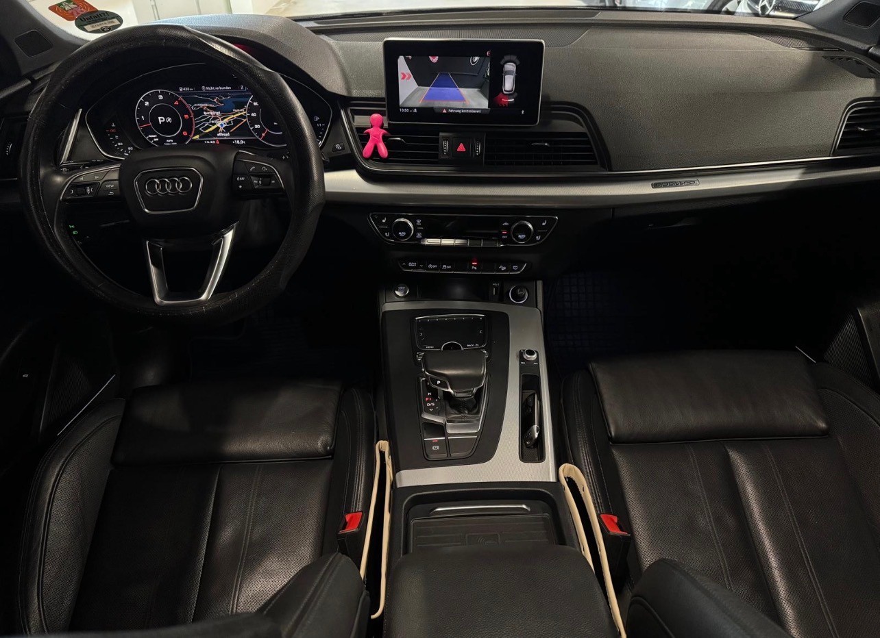 AUDI Q5 3.0 TDI sport quattro tiptronic