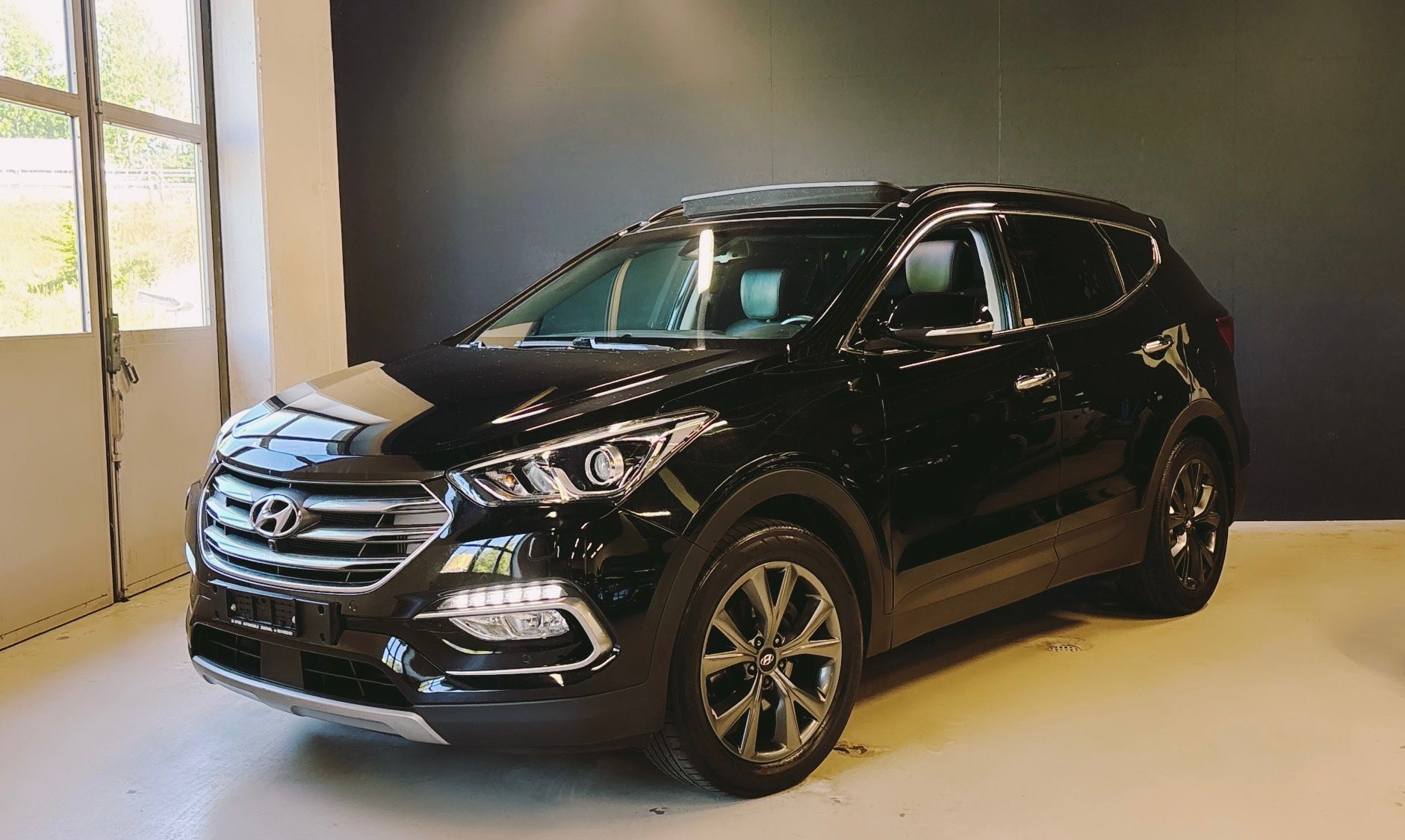 HYUNDAI Santa Fe 2.2 CRDI Amplia 4WD Automatic