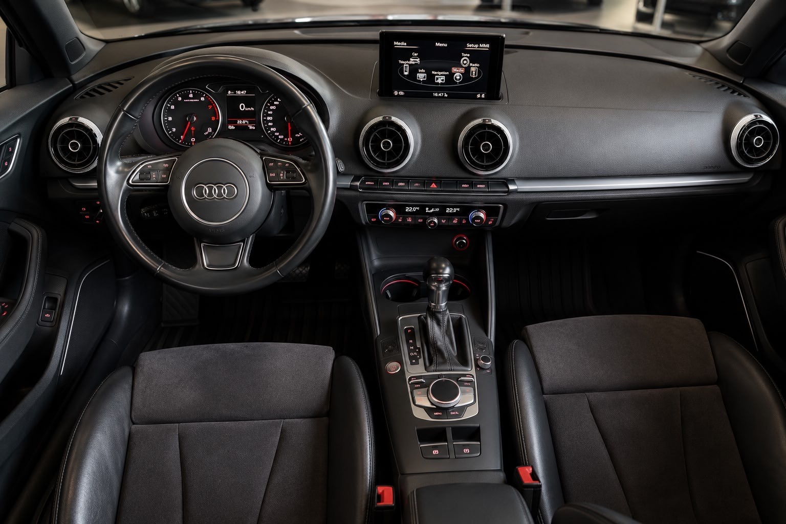 AUDI A3 Cabriolet 1.8 TFSI Ambiente S-tronic