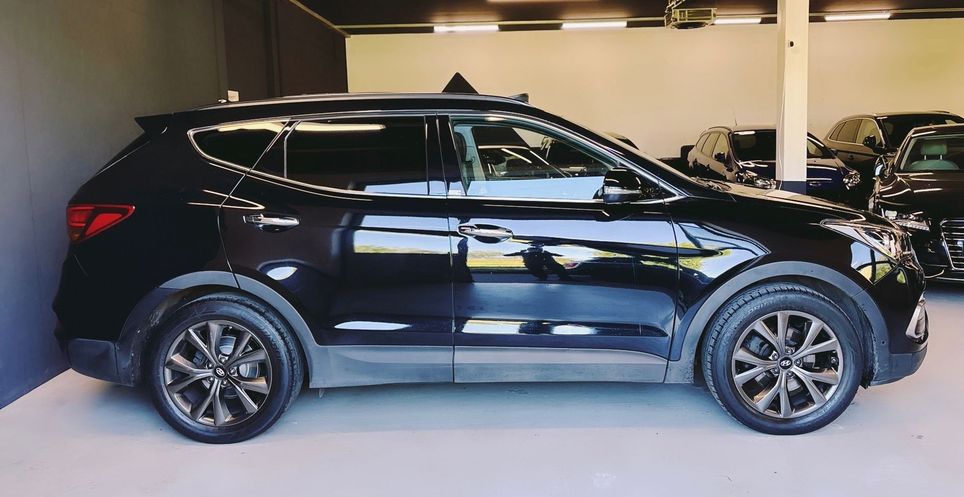 HYUNDAI Santa Fe 2.2 CRDI Amplia 4WD Automatic