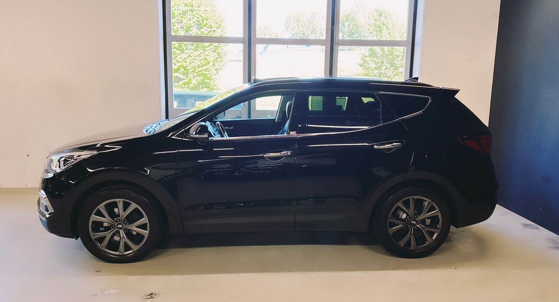 HYUNDAI Santa Fe 2.2 CRDI Amplia 4WD Automatic