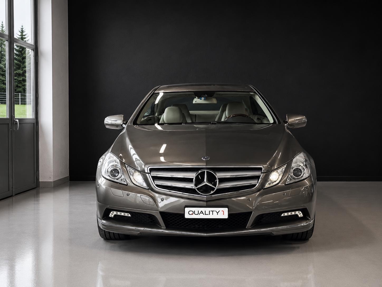 MERCEDES-BENZ E 350 CGI BlueEfficiency 7G-Tronic