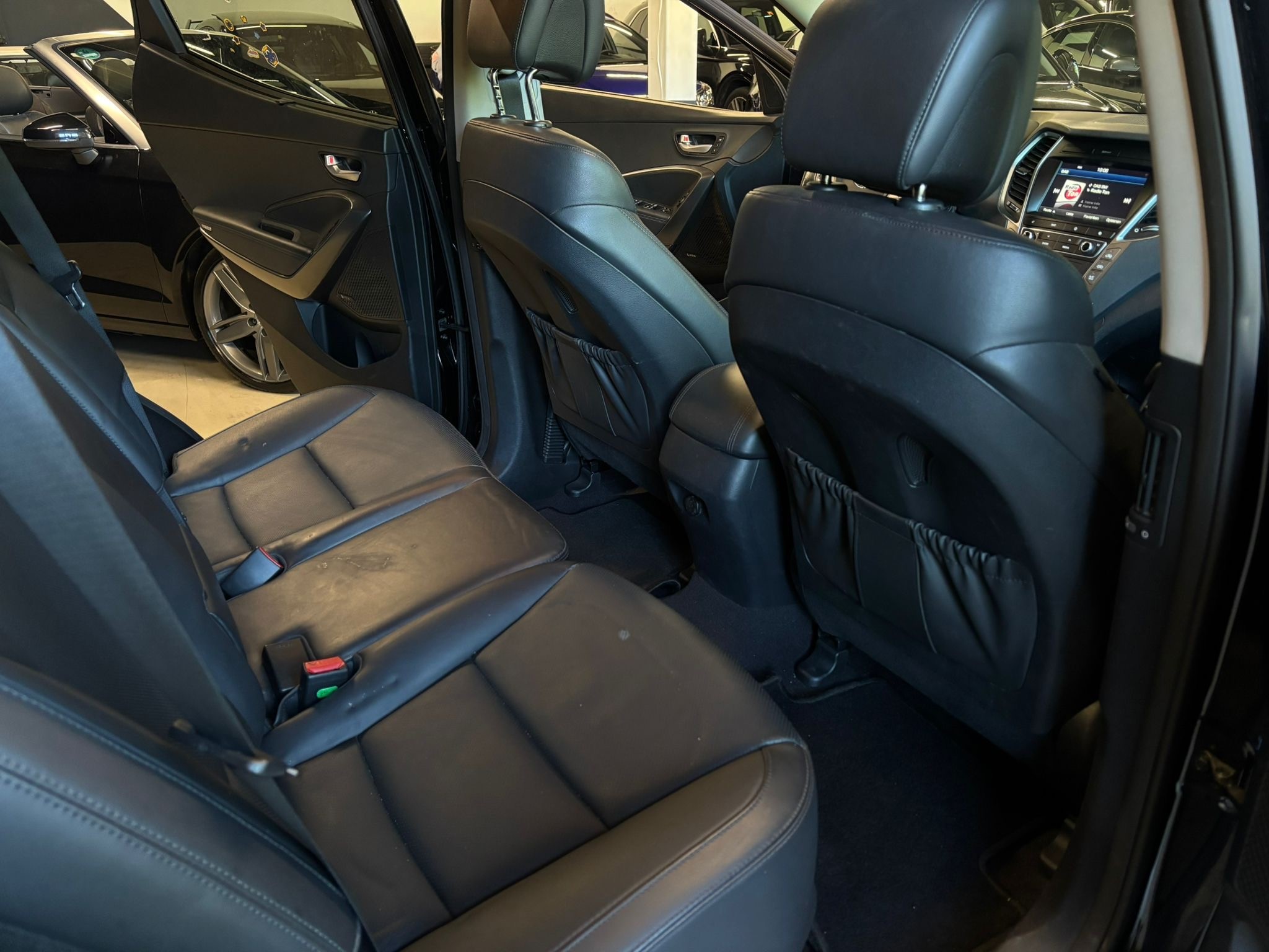 HYUNDAI Santa Fe 2.2 CRDI Amplia 4WD Automatic