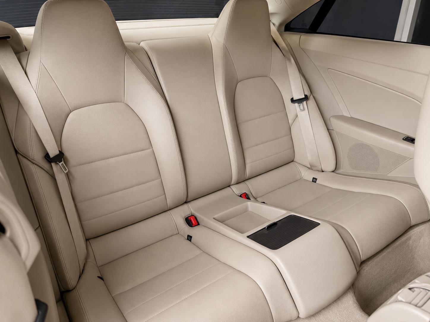MERCEDES-BENZ E 350 CGI BlueEfficiency 7G-Tronic